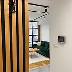 Urban Leks Apartman Szkopje