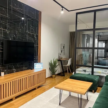 Apartment Urban Leks