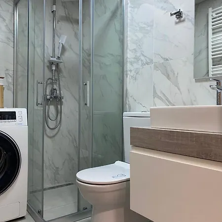 Appartement Urban Leks *