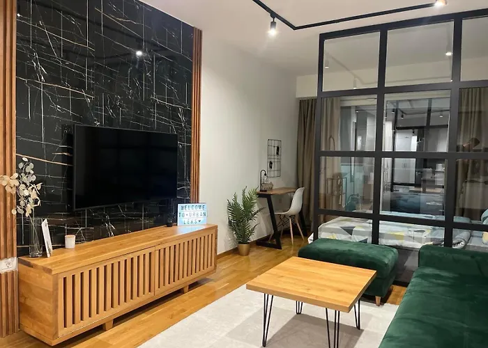 Apartment Urban Leks