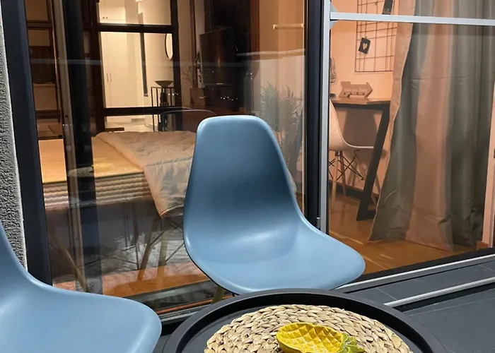 Urban Leks Apartment *