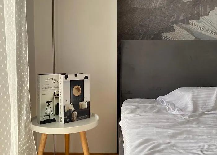 Apartment Urban Leks *